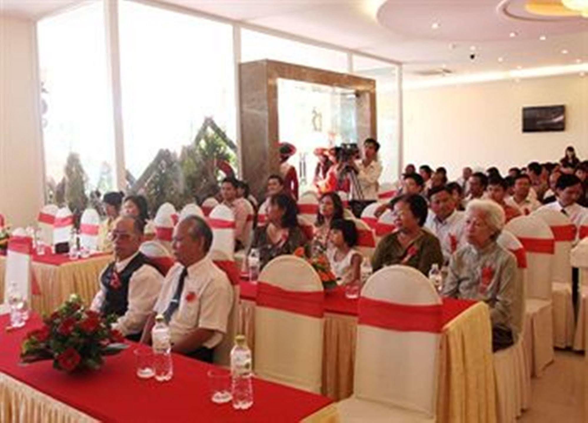 Monaco Hotel Da Nang Zewnętrze zdjęcie